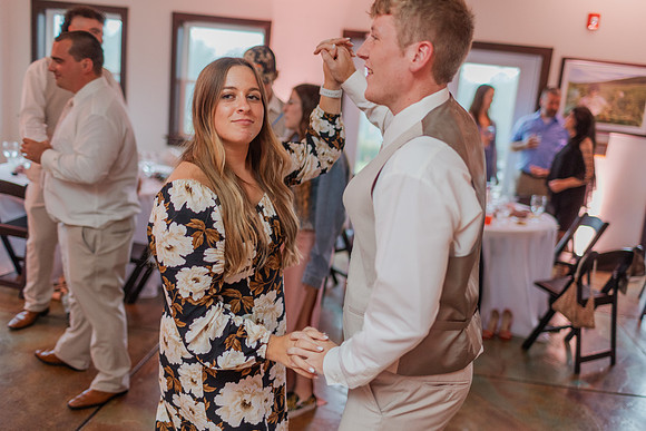 20230923_183709_E89A6868