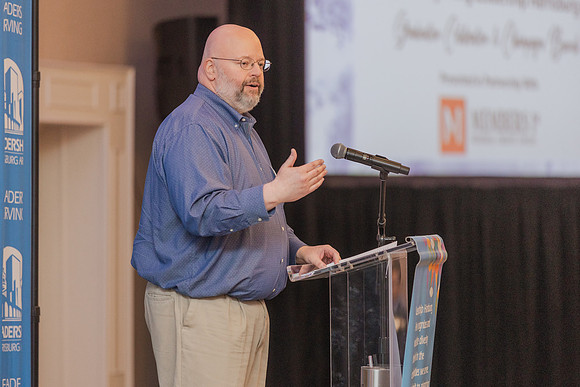 E89A1522